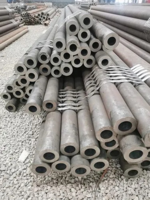 哈巴河15CrMoG合金无缝钢管